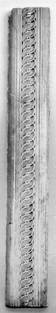 motivo decorativo a intreccio (cornice architettonica, frammento) - ambito fiorentino (secc. XIX/ XX)