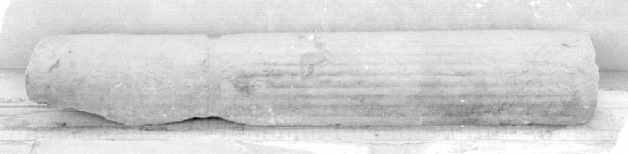 semicolonna, frammento - produzione toscana (sec. XVI)