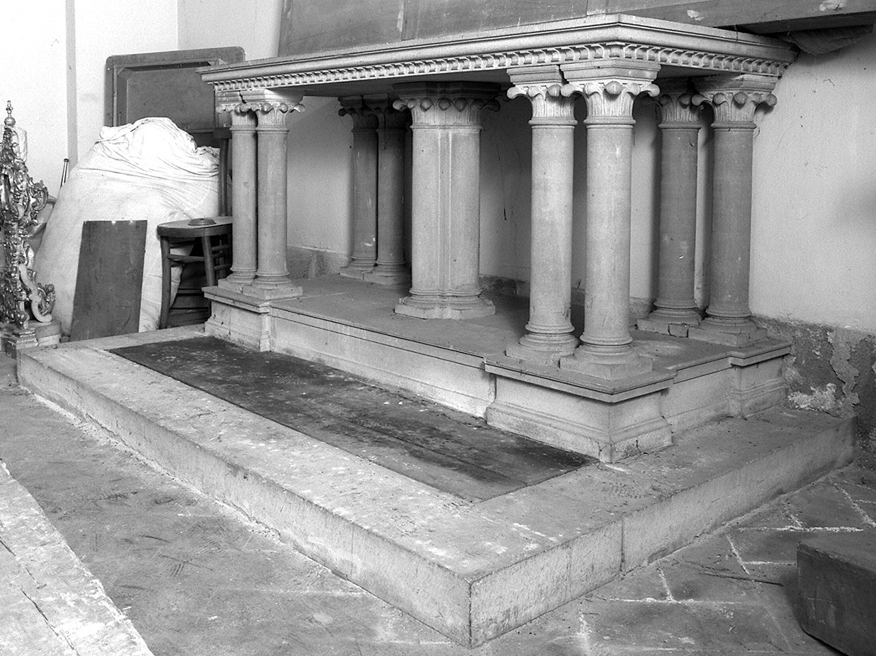 altare - a mensa - produzione fiorentina (sec. XIX)