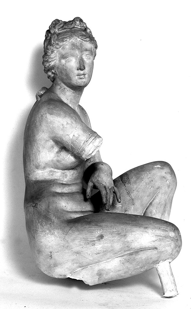 Afrodite accosciata, Venere (statua) - manifattura toscana (fine/inizio secc. XIX/ XX)