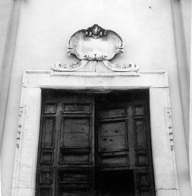 portale - bottega italiana (sec. XVIII)