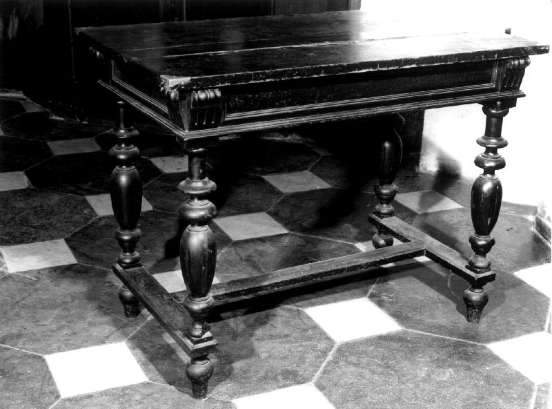 tavolino, opera isolata - PRODUZIONE GENOVESE (secc. XIX/ XX)