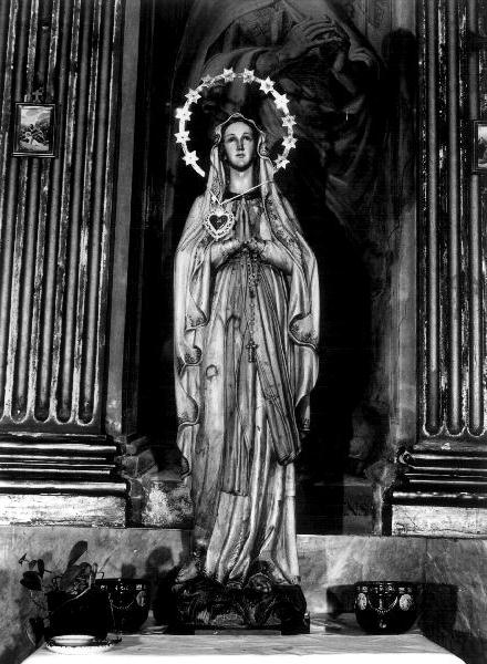 Madonna di Lourdes (statua, opera isolata) - produzione altoatesina (fine/inizio secc. XIX/ XX)