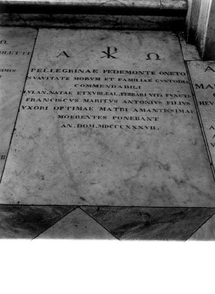 lapide tombale, opera isolata - bottega ligure (sec. XIX)