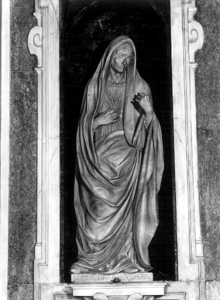 SANTA ELISABETTA (statua, elemento d'insieme) di Civitali Matteo (fine/inizio secc. XV/ XVI)