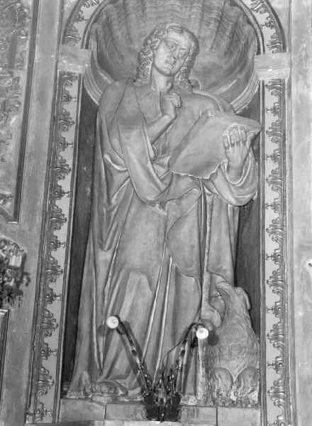 San Giovanni Evangelista (statua, elemento d'insieme) di Brilla Antonio (terzo quarto sec. XIX)