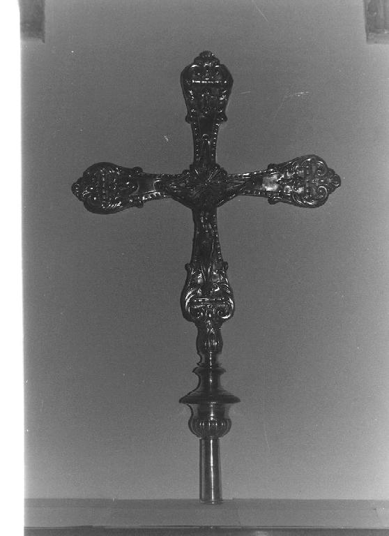 Cristo crocifisso (croce processionale, opera isolata) - bottega italiana (prima metà sec. XIX)