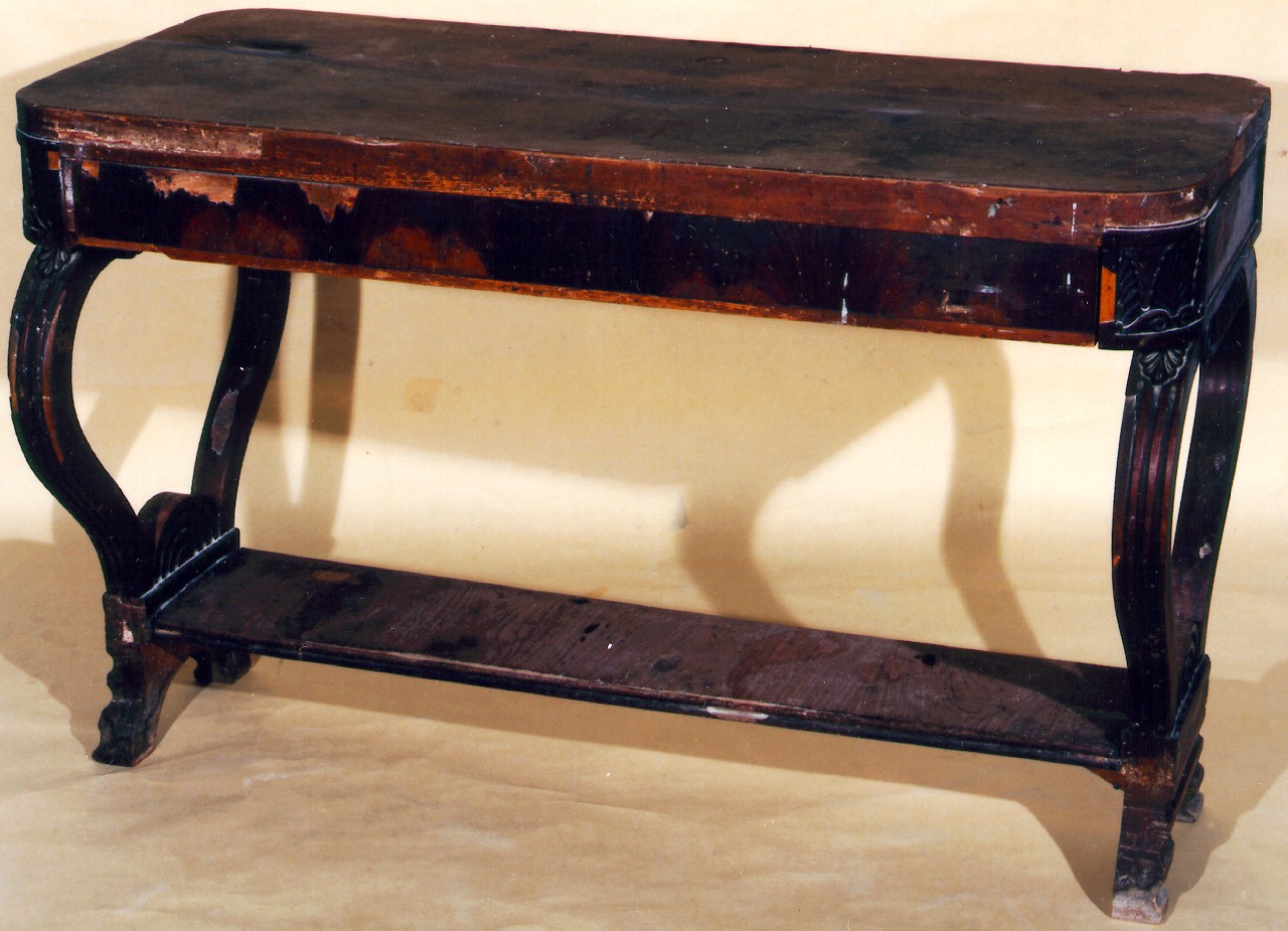 tavolo scrittoio - produzione siciliana (Seconda metà sec. XIX)