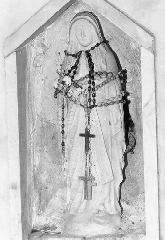 MADONNA DI LOURDES (statuetta) - bottega italiana (sec. XX)