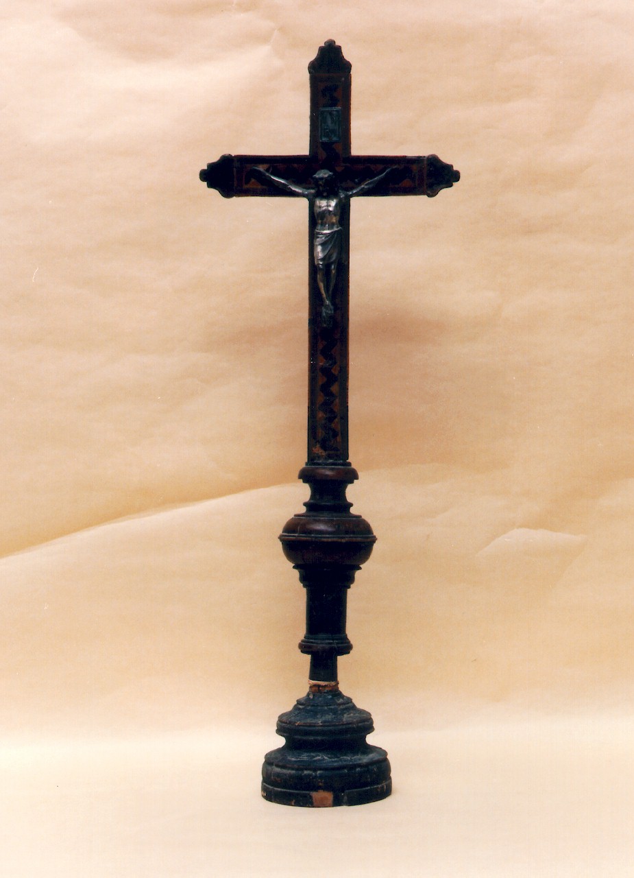croce d'altare - ambito siciliano (Seconda metà sec. XIX)