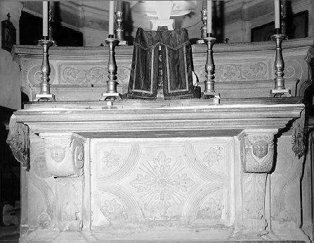altare maggiore - ambito fivizzanese (secc. XVII/ XVIII)