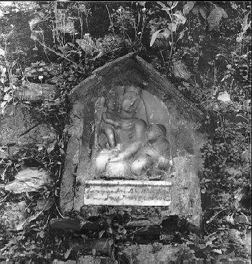 Madonna dei Quercioli, Madonna con Bambino (rilievo) - bottega italiana (sec. XIX)