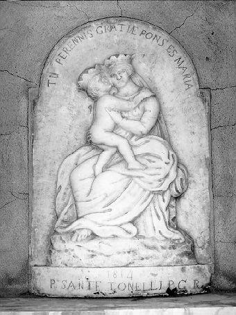 Madonna delle Grazie, Madonna con Bambino (rilievo) - ambito apuoversiliese (sec. XIX)