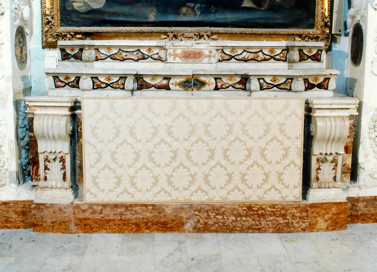 altare - a blocco - ambito siciliano (Prima metà sec. XVIII)