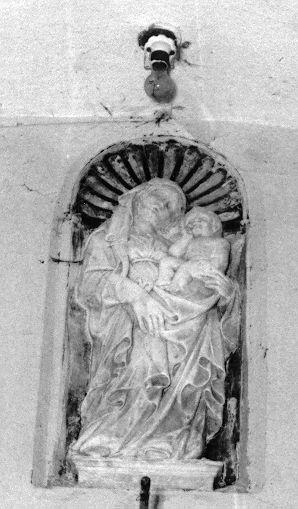 MADONNA CON BAMBINO (rilievo) - bottega italiana (sec. XV)