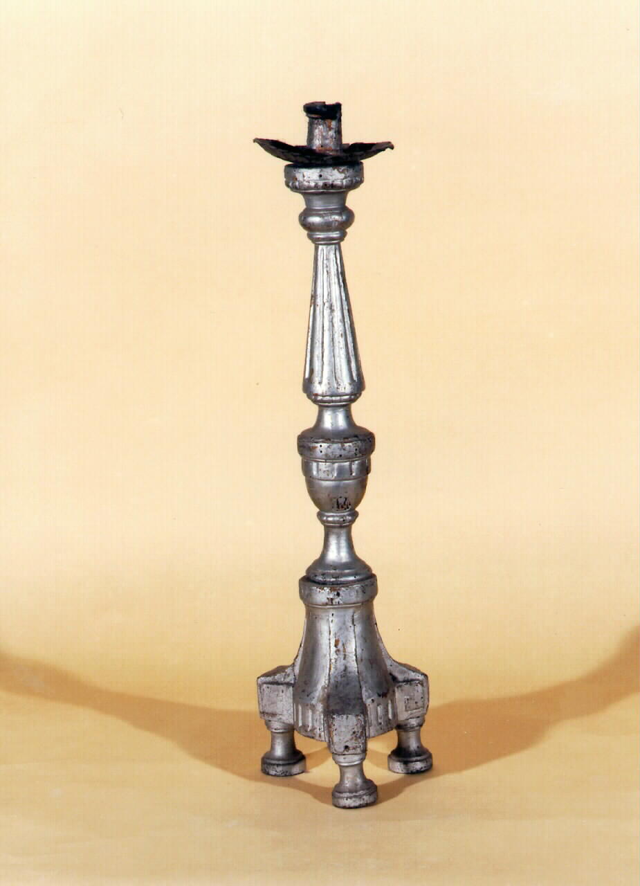 candelabro d'altare, serie - produzione siciliana (fine sec. XIX)