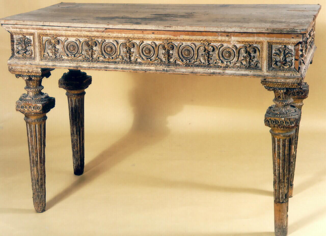 tavolo da parete - produzione siciliana (Fine/inizio secc. XVIII/ XIX)