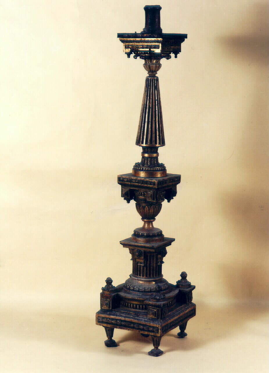 candelabro d'altare, serie - produzione siciliana (Fine/inizio secc. XVIII/ XIX)
