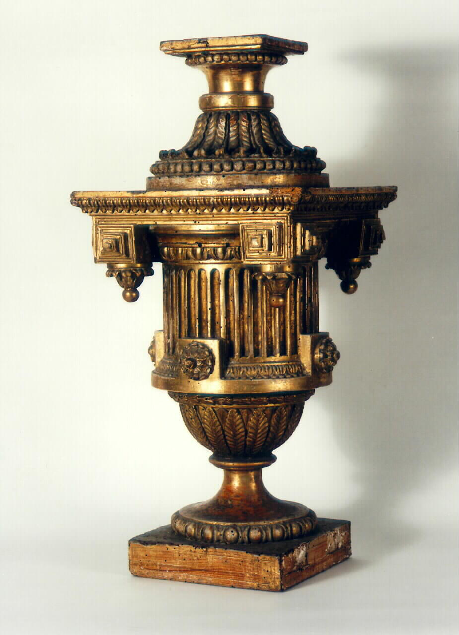 vaso, serie - produzione siciliana (Fine/inizio secc. XVIII/ XIX)