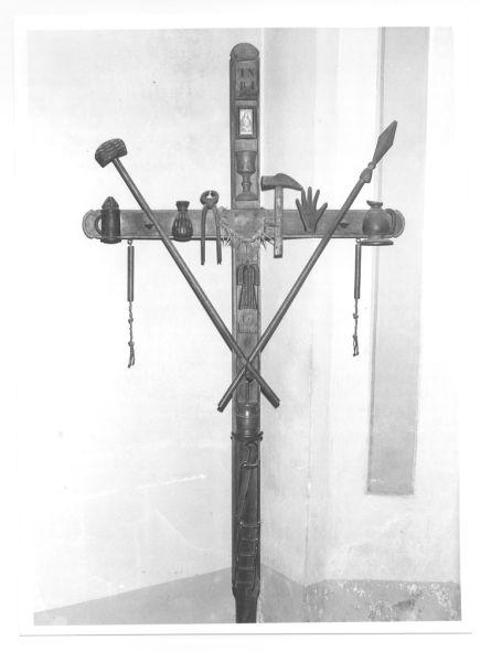 croce penitenziale - ambito lunigianese (seconda metà sec. XIX)