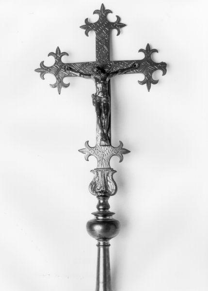 croce portatile - ambito lunigianese (prima metà sec. XIX)