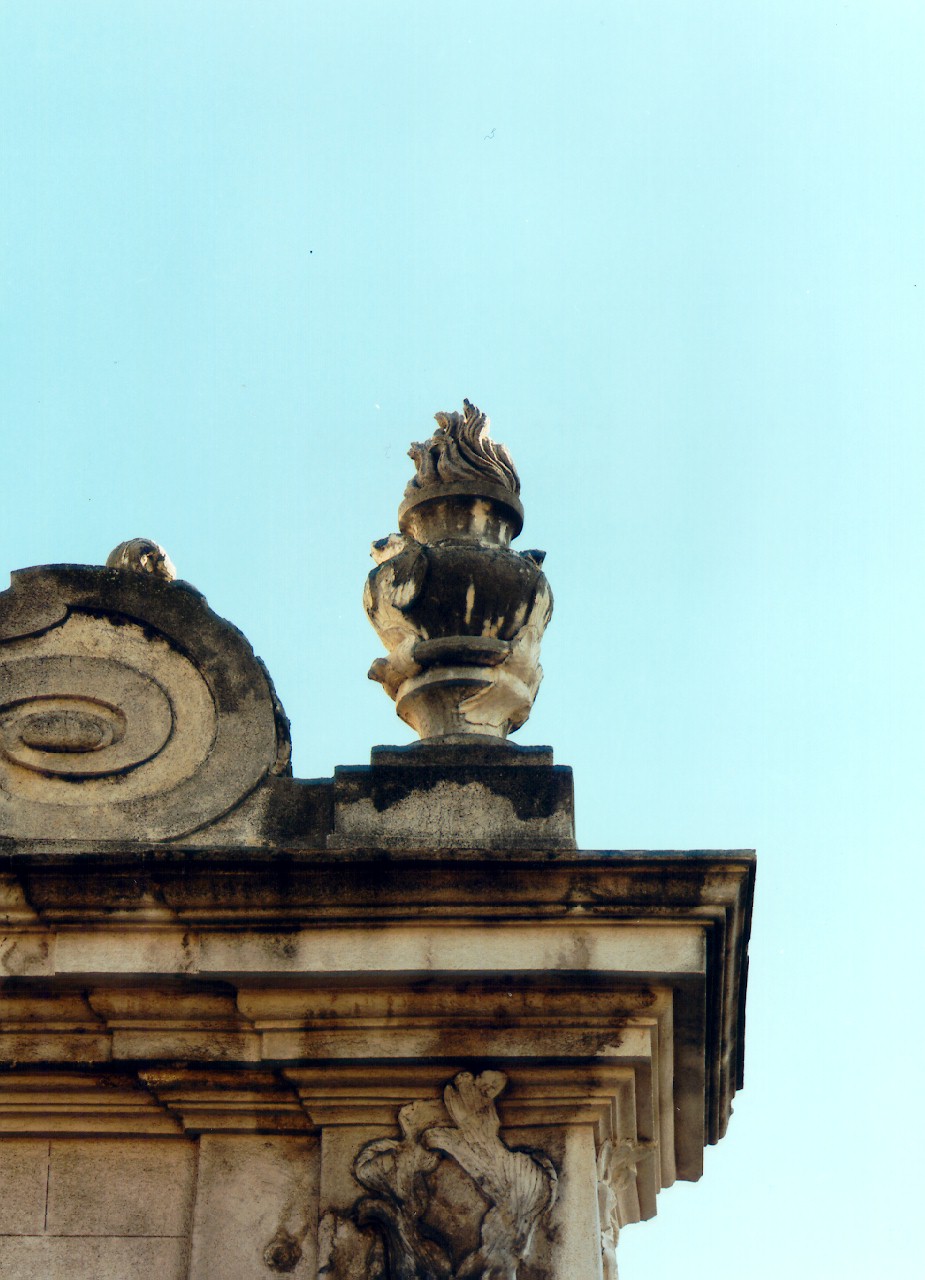 elemento di decorazione architettonica - ambito siciliano (sec. XVII)