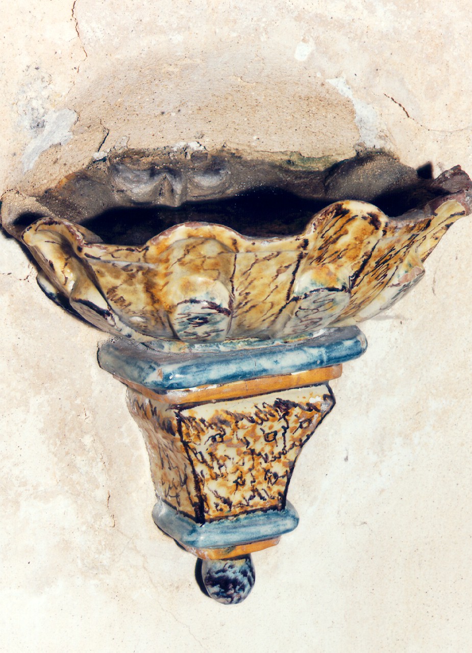 acquasantiera da parete - produzione siciliana (Seconda metà sec. XVIII)