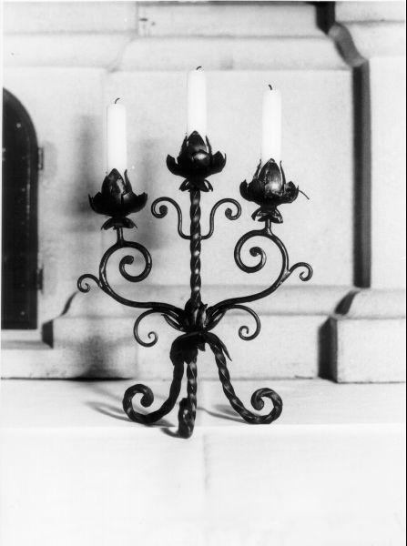 candeliere d'altare, serie - ambito toscano (inizio sec. XX)