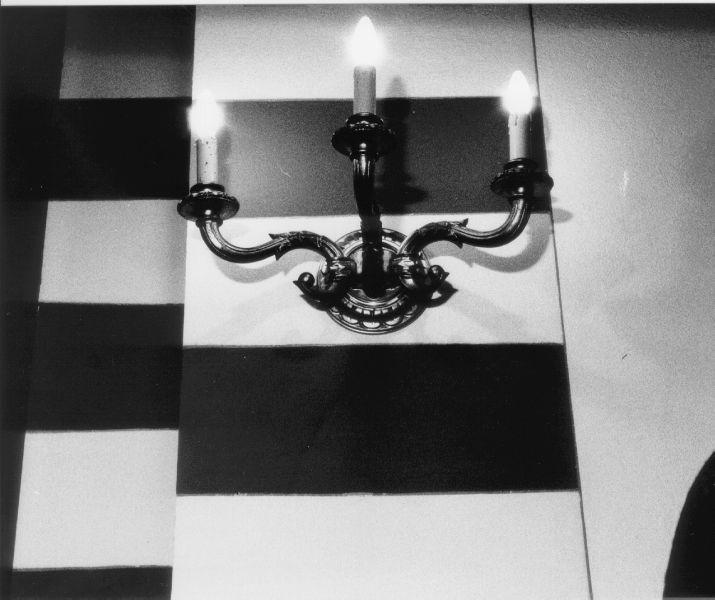 candeliere da parete, serie - bottega toscana (prima metà sec. XX)