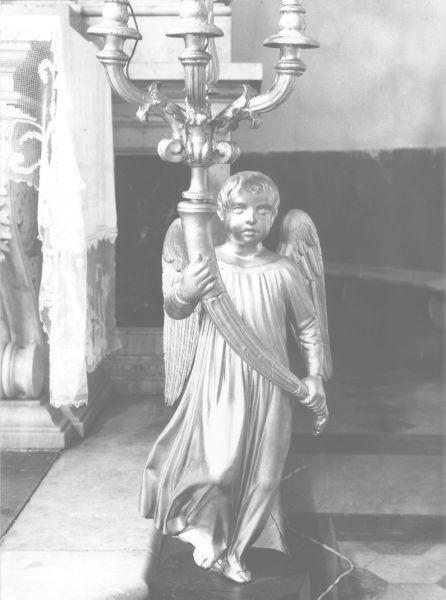 candelabro - a statuetta, serie di Cipriani Roberto (bottega), Cipriani Dionisio (bottega) (seconda metà sec. XIX)