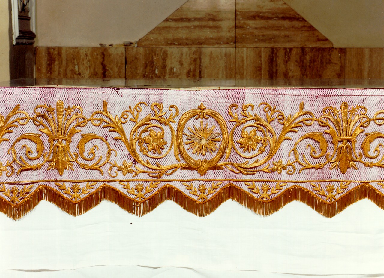 guarnizione di tovaglia d'altare - manifattura siciliana (Fine/inizio secc. XIX/ XX)