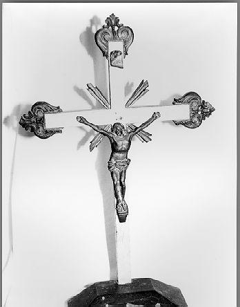 croce stazionale - ambito lunigianese (sec. XIX)