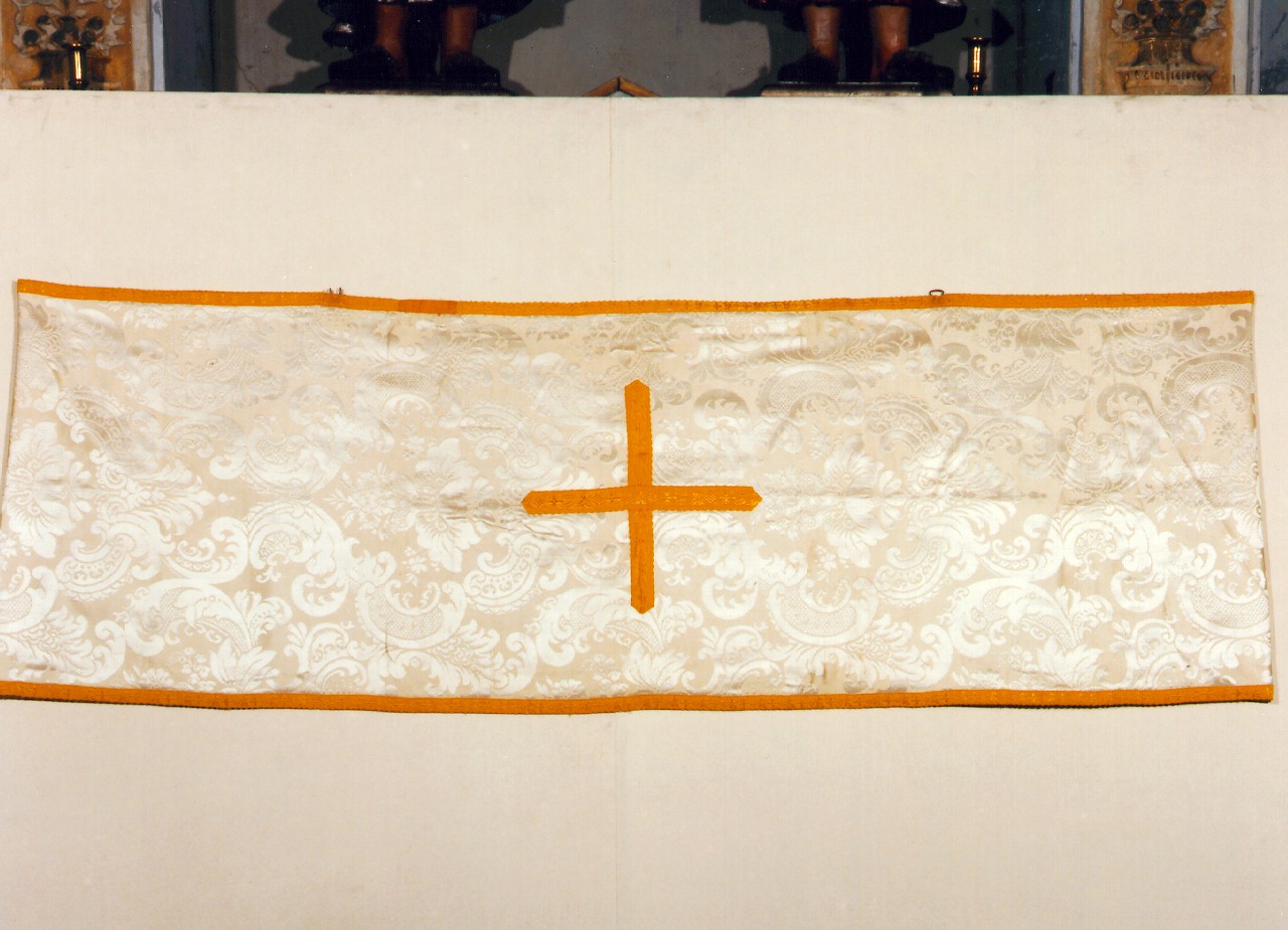guarnizione di tovaglia d'altare - manifattura siciliana (Seconda metà sec. XIX)