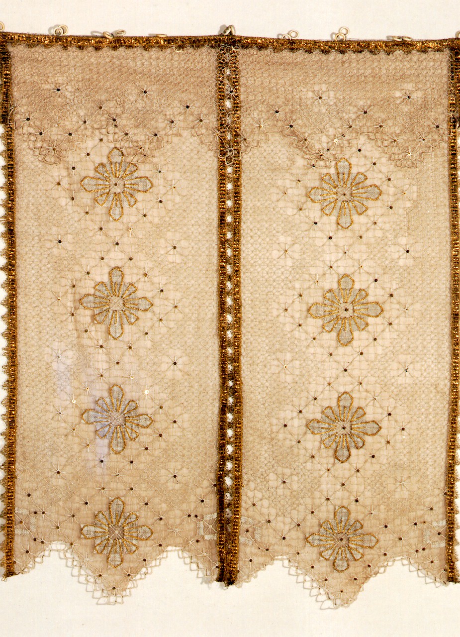 conopeo di tabernacolo - a cortina doppia - manifattura siciliana (Seconda metà sec. XIX)