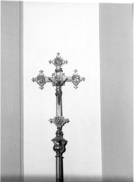 croce processionale - ambito toscano (prima metà sec. XX)