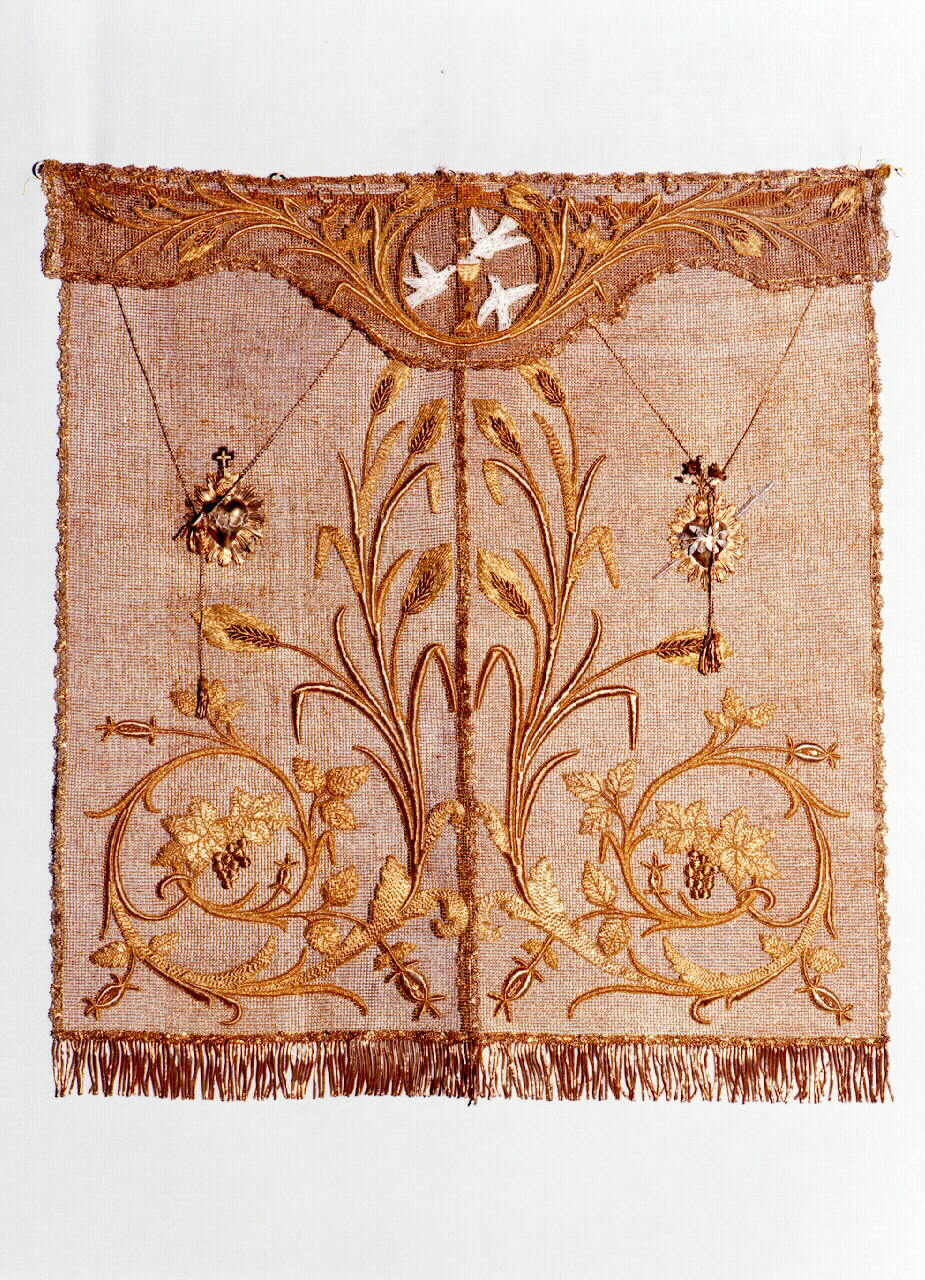 conopeo di tabernacolo - a cortina doppia - manifattura siciliana (primo quarto sec. XX)