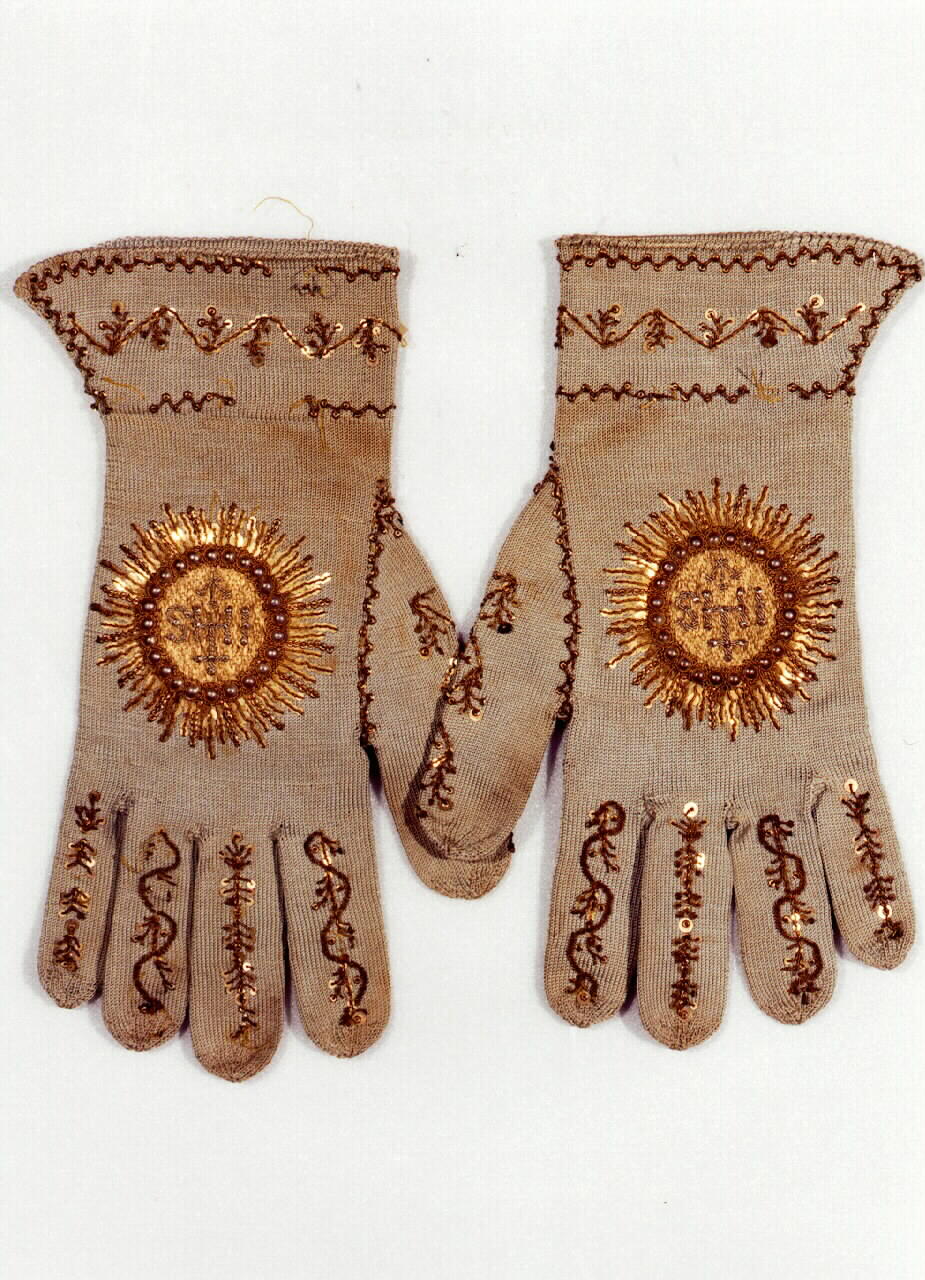 guanti cerimoniali - manifattura siciliana (ultimo quarto sec. XIX)