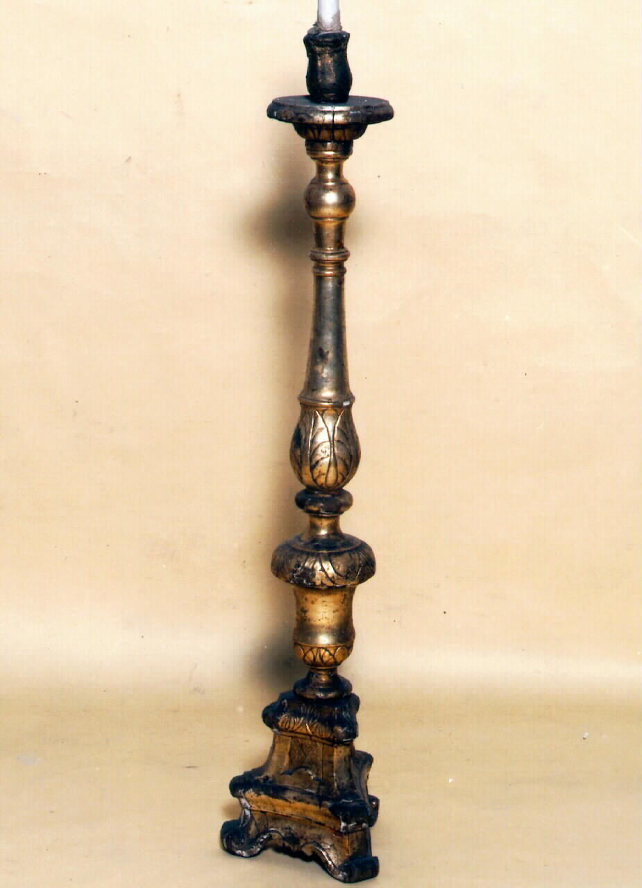 candelabro d'altare, serie - produzione siciliana (Prima metà sec. XIX)