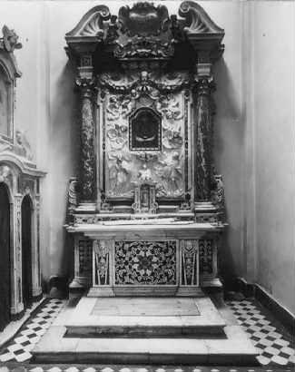 altare - ambito apuoversiliese (sec. XVIII)