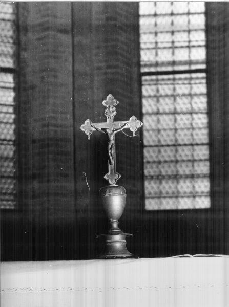 croce d'altare, opera isolata - ambito toscano (metà sec. XIX)