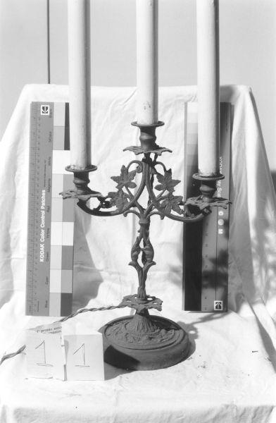 candeliere d'altare, serie - bottega lucchese (primo quarto sec. XX)