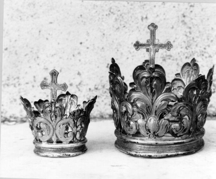 corona da statua, serie - bottega lucchese (fine/inizio secc. XVIII/ XIX)