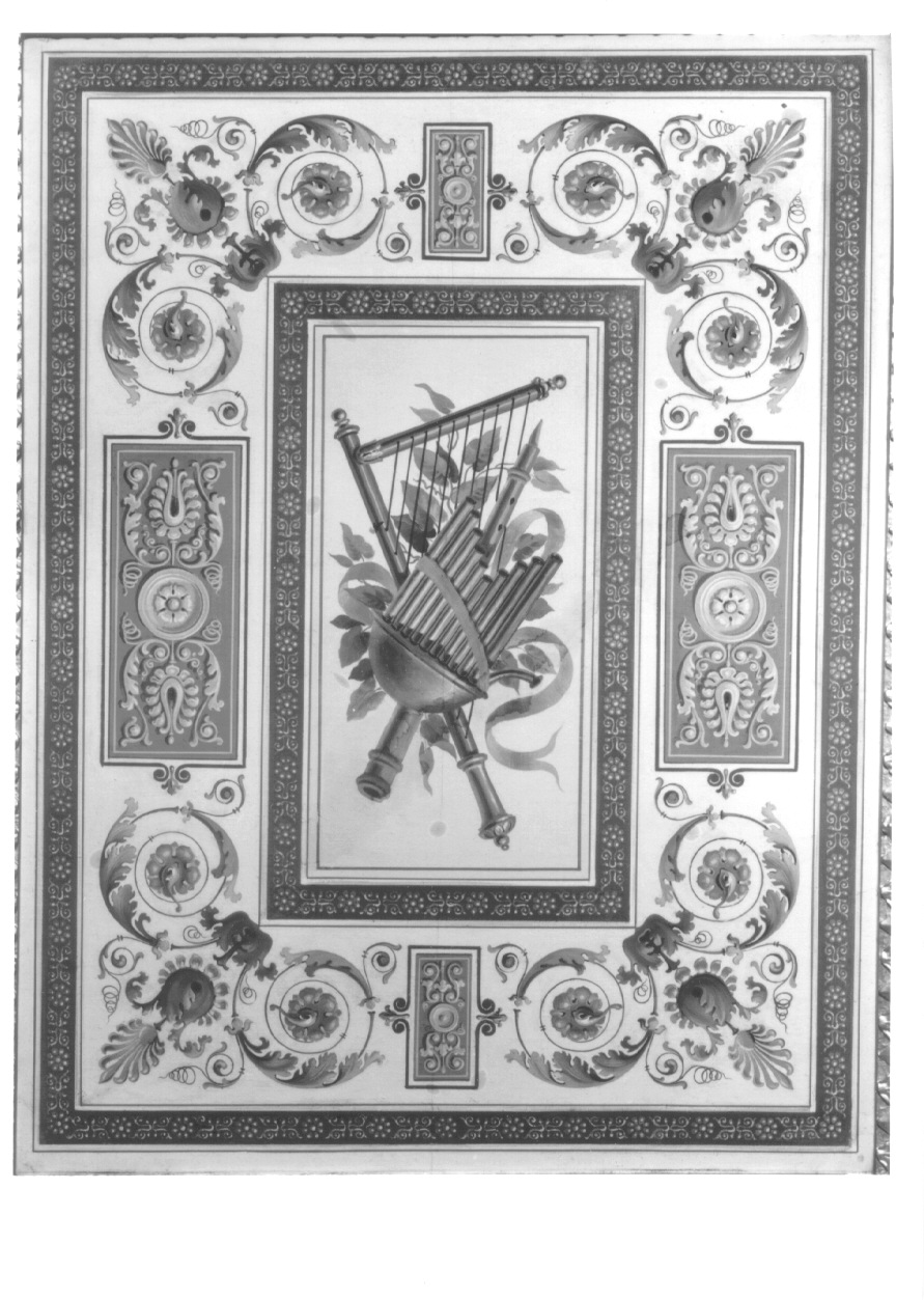 trofeo di strumenti musicali (dipinto, elemento d'insieme) di Bellosio Carlo (secondo quarto sec. XIX)