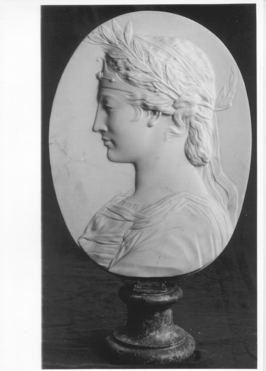 Olimpia, ritratto femminile (rilievo, ciclo) di Collino Filippo (terzo quarto sec. XVIII)