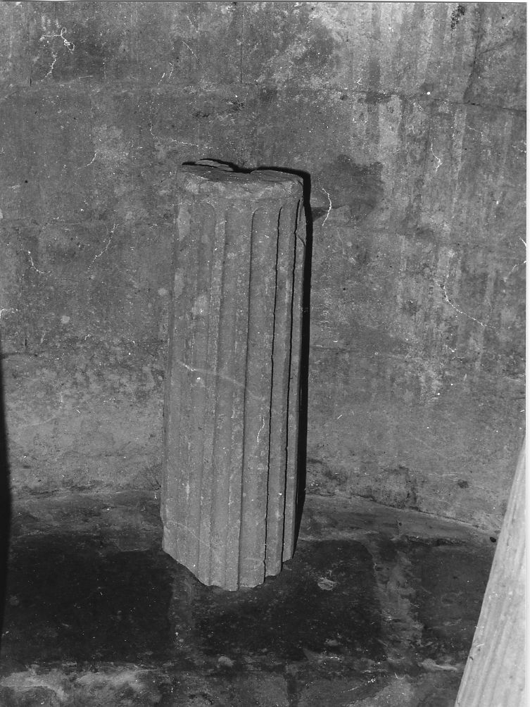 colonna, frammento - ambito Italia centrale (sec. X)