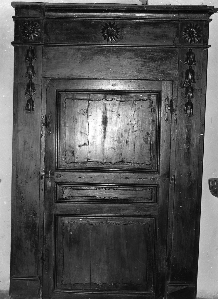 porta, opera isolata - bottega Italia centrale (sec. XVIII)
