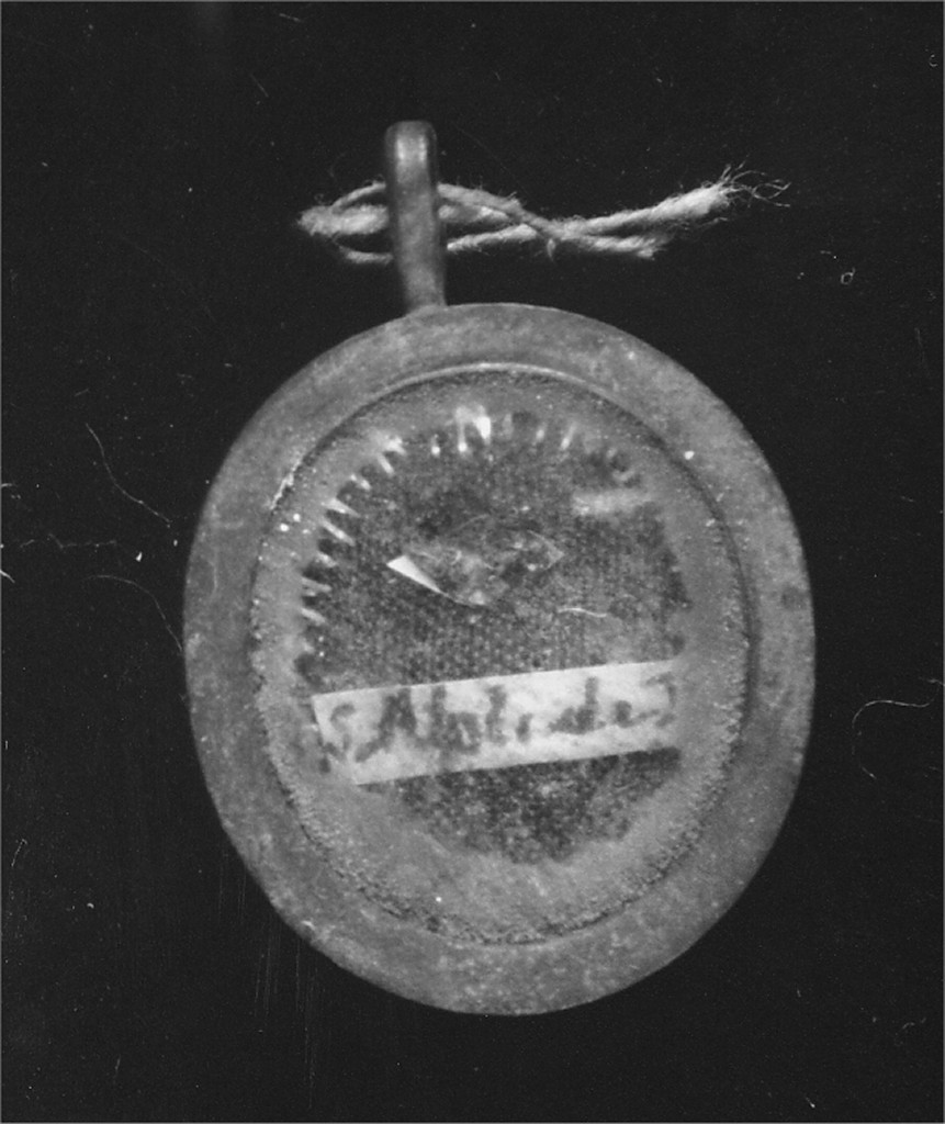 reliquiario a capsula - a pendente - produzione abruzzese (sec. XVIII)