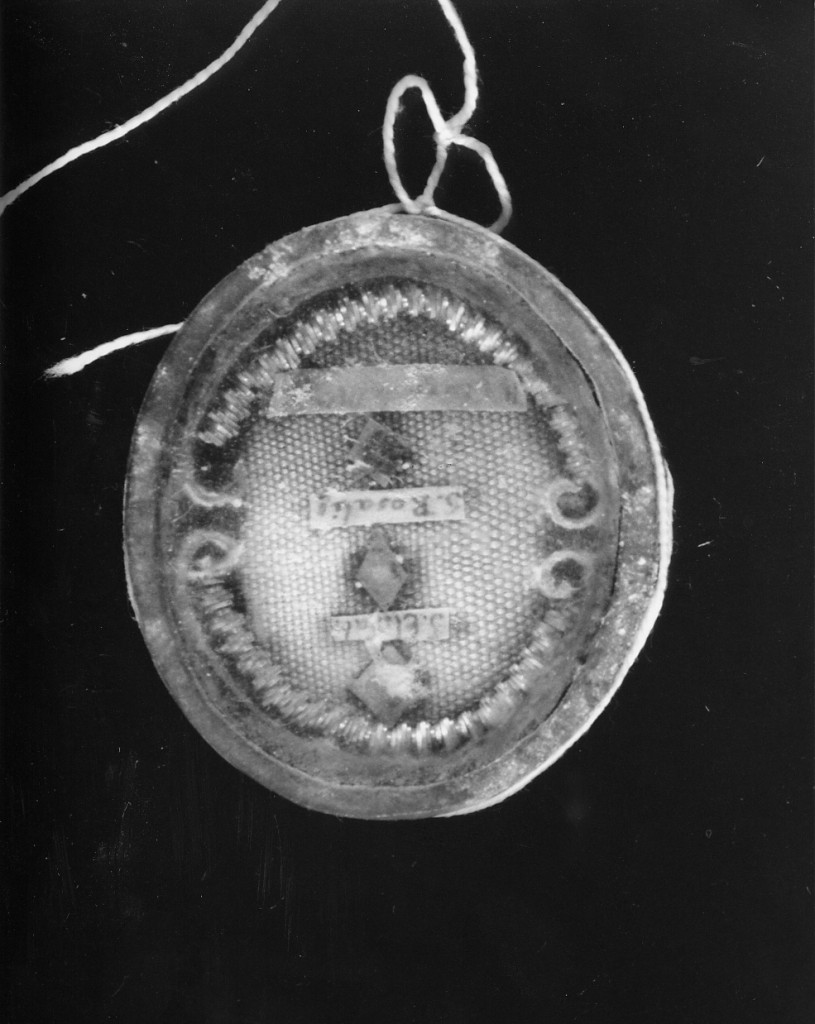 reliquiario a capsula - a pendente - produzione napoletana (sec. XVIII)
