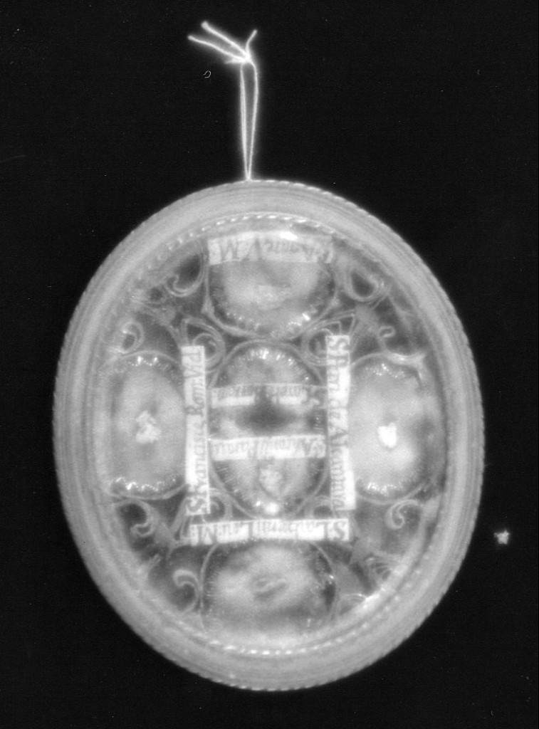 reliquiario a capsula - a pendente - ambito Italia centro-meridionale (sec. XVIII)