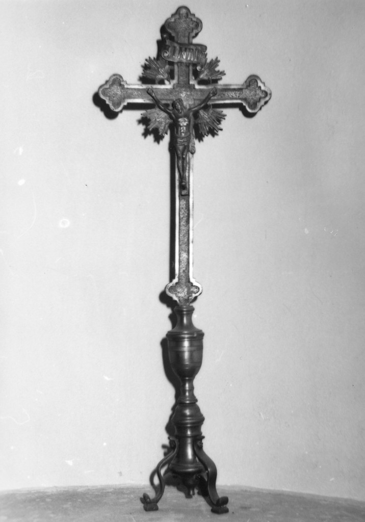 Cristo crocifisso (croce d'altare) - produzione abruzzese (sec. XIX)